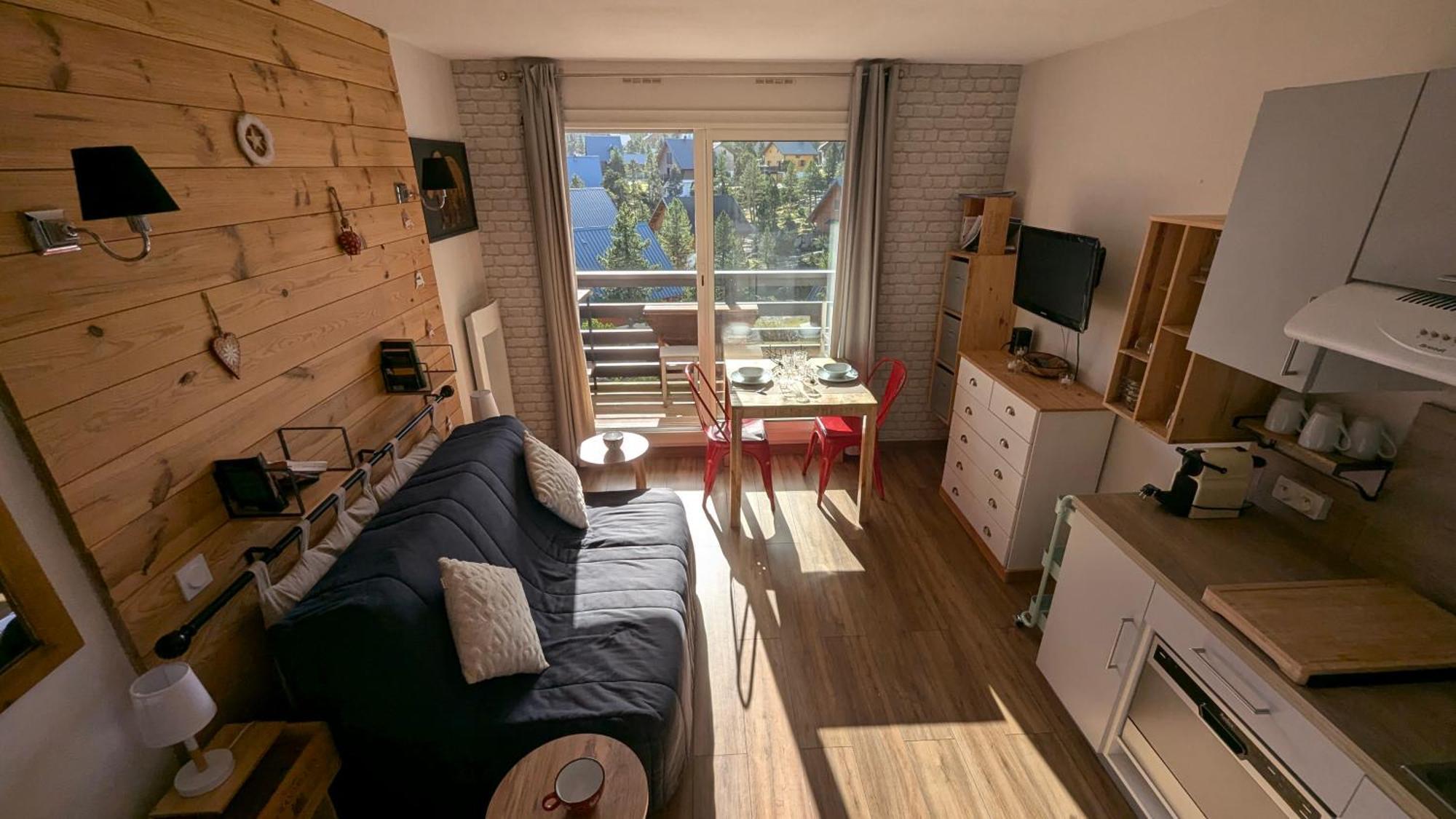 Studio Loubat Pyrenee, Menage Inclus Arette Dış mekan fotoğraf